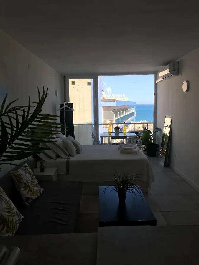 Apartamento En Playa La Carihuela Torremolinos Cascada Summer Appartamento 0*,